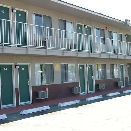 American Budget Inn And Suites-Modesto Exterior foto
